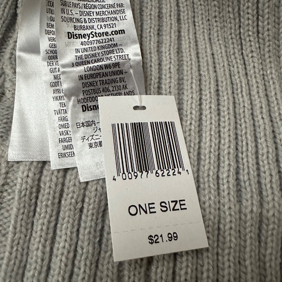 NWT DISNEY MINNIE MOUSE KNIT HAT BEANIE GRAY - Picture 2 of 2